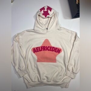 Aelfric Eden Vintage Embroidery Star Hoodie in white with a pink star graphic.
